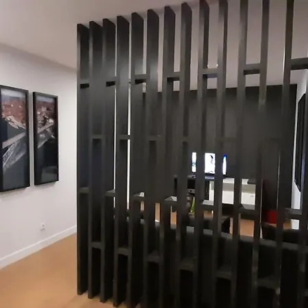 504 New Gale Порту