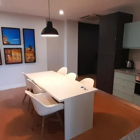 504 New Gale Apartamento *